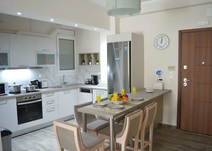 Apartment Botonis Bright Spacious Chania (Crete)