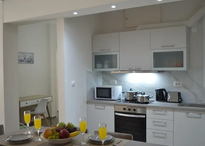 Apartment Botonis Bright Spacious Chania (Crete)