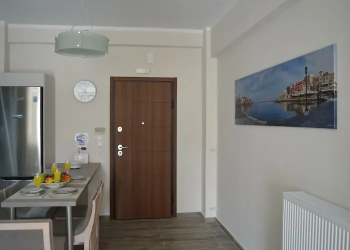 Botonis Bright Spacious *