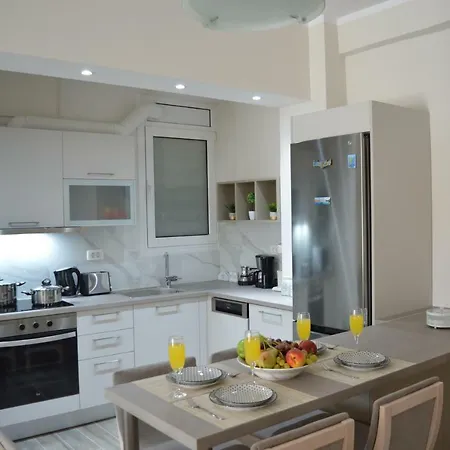 Botonis Bright Spacious Chania (Crete)