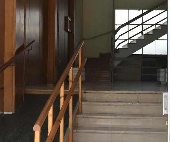 アパート Botonis Bright Spacious ハニア